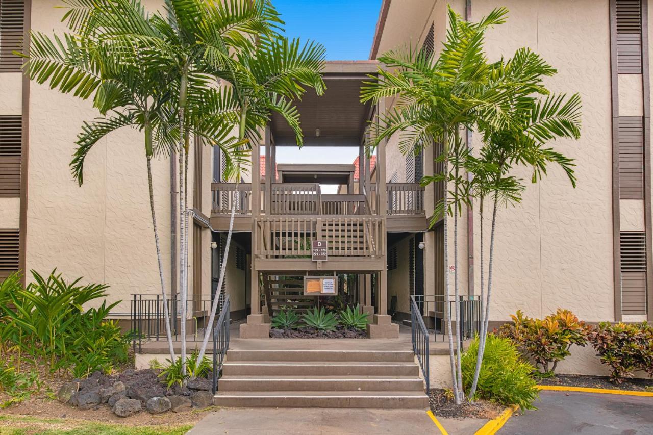 Kona Mansions D-226 Apartment Kailua-Kona Bagian luar foto