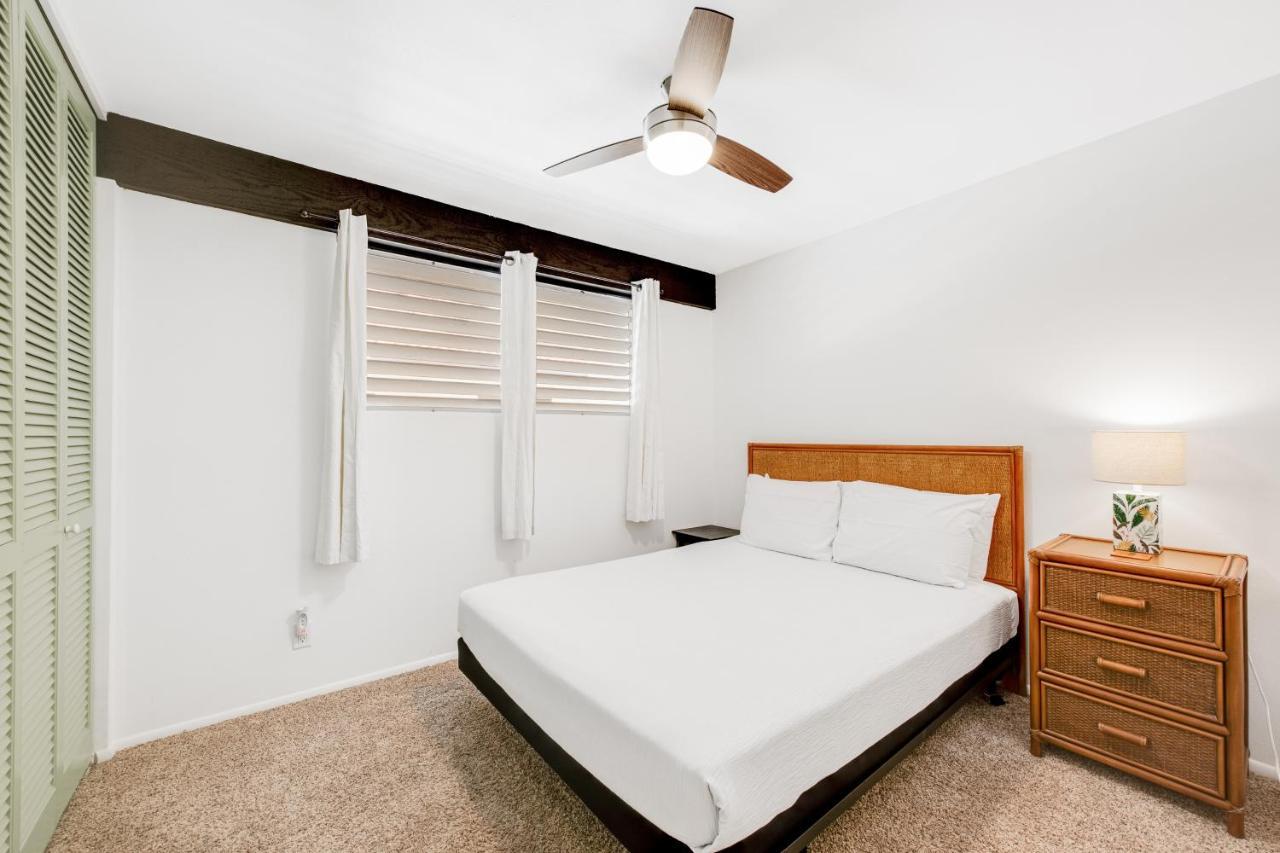 Kona Mansions D-226 Apartment Kailua-Kona Bagian luar foto
