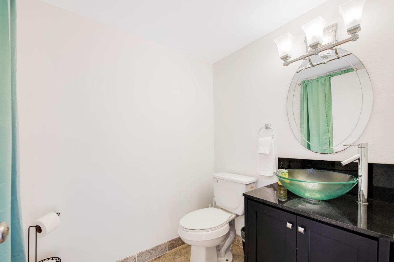 Kona Mansions D-226 Apartment Kailua-Kona Bagian luar foto